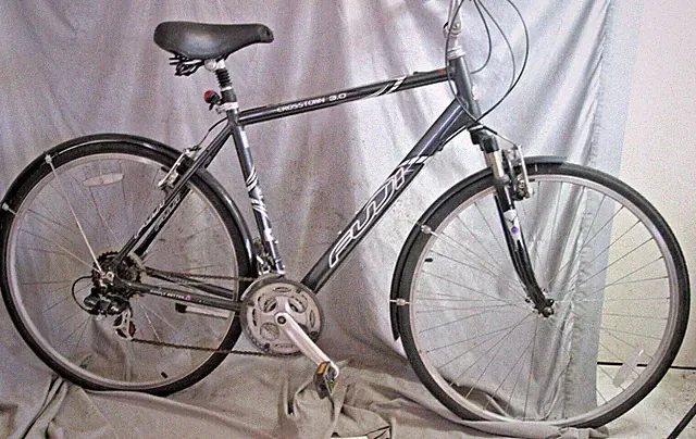 2006 Fuji Crosstown 3.0 Comfort Hybrid Bike 20.5" Large Step-Thru Fast Shipping!